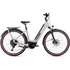 Cube Touring Hybrid Pro 625 pearlysilver´n´black EE